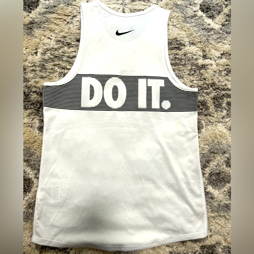 Woman’s Nike drift tank top